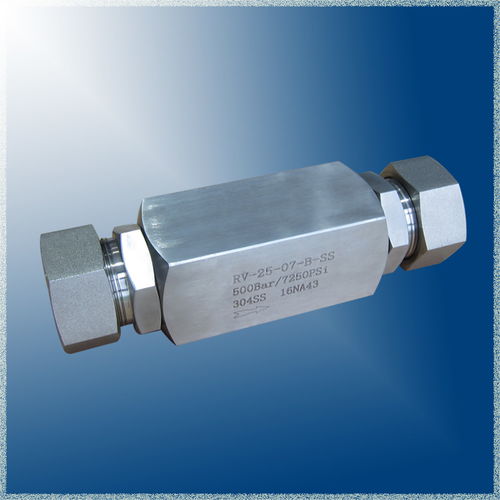 a42y 法蘭全啟式安全閥 江蘇阜寧中力閥門(mén)制造廠