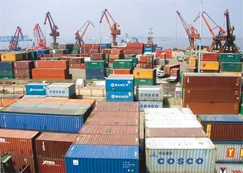 昆明大商匯商貿(mào)物流中心 現(xiàn)代化運(yùn)輸代理服務(wù)的樞紐